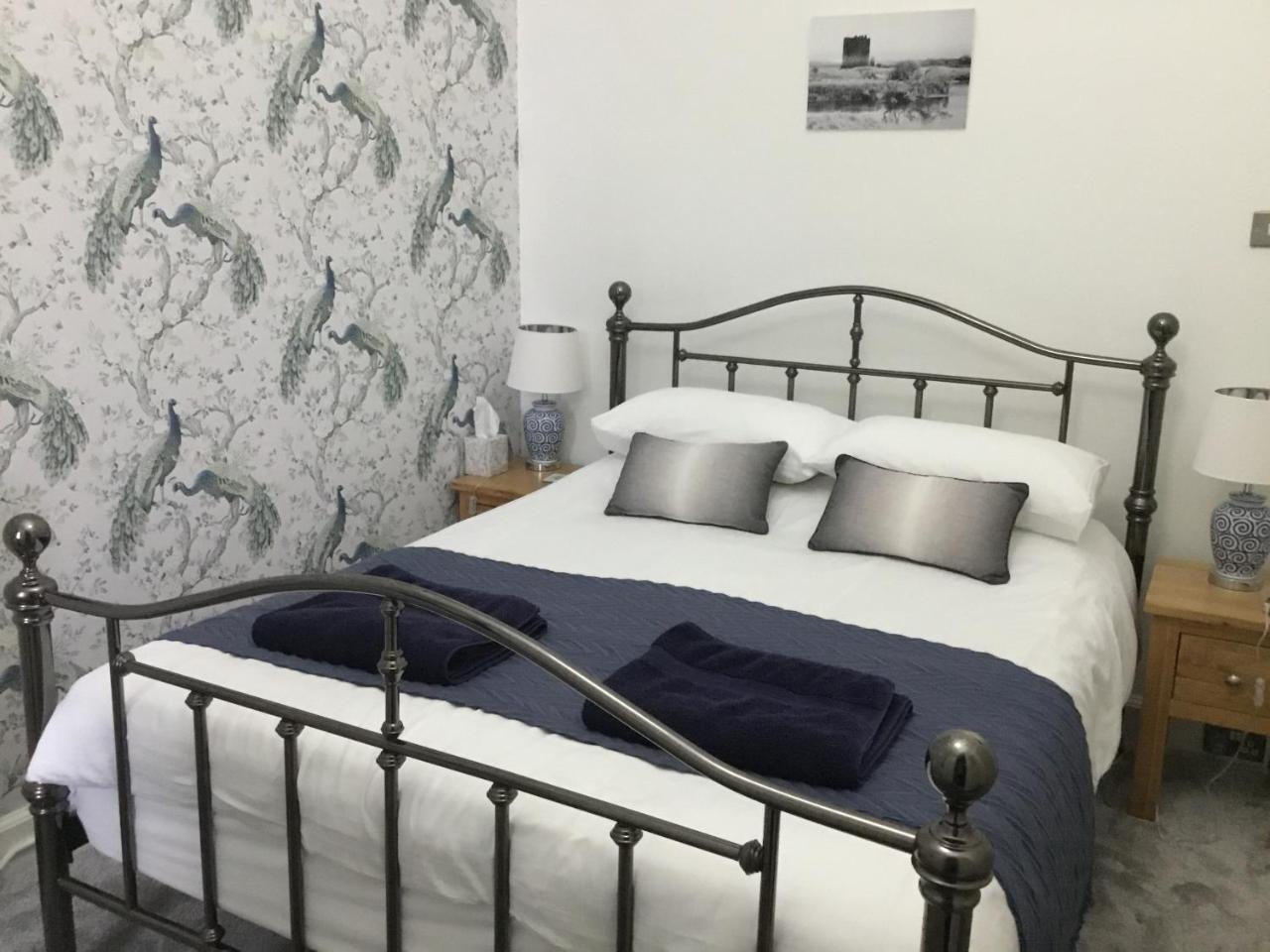 The Old Station House Bed and Breakfast Castle Douglas Esterno foto