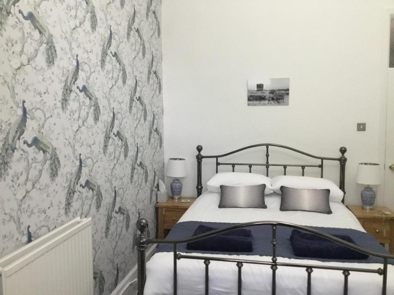 The Old Station House Bed and Breakfast Castle Douglas Esterno foto